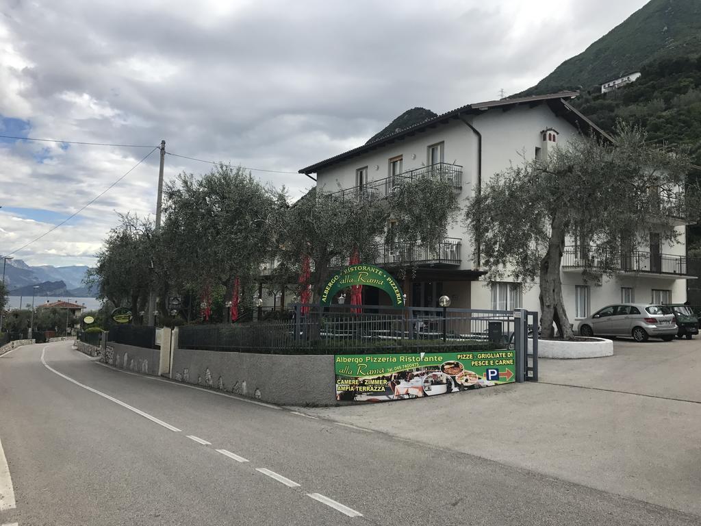 Albergo Bar Ristorante Alla Rama Мальчезине Экстерьер фото
